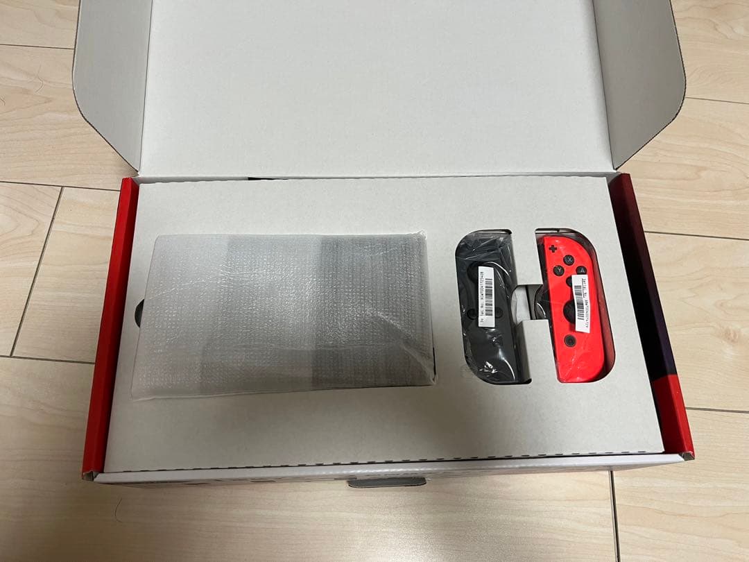 Nintendo Switch ニンテンドースイッチ　2020年購入