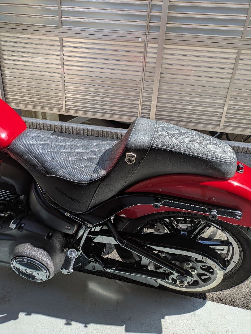 SADDLEMEN サンディゴカスタム 2UPシート FXBB/S、FXST