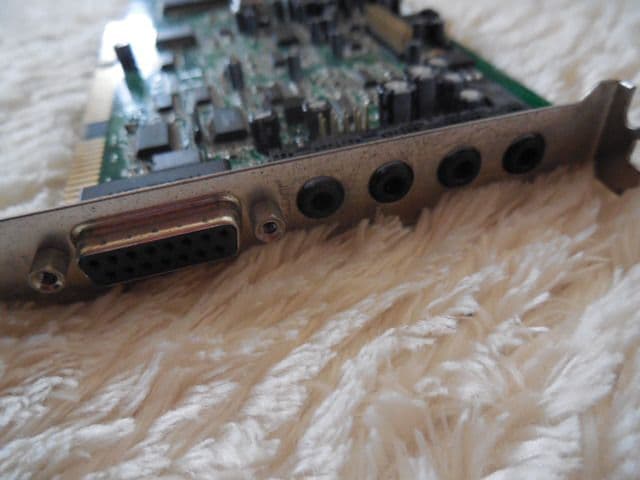 o*3様 Creative Sound Blaster AWE32 CT3990