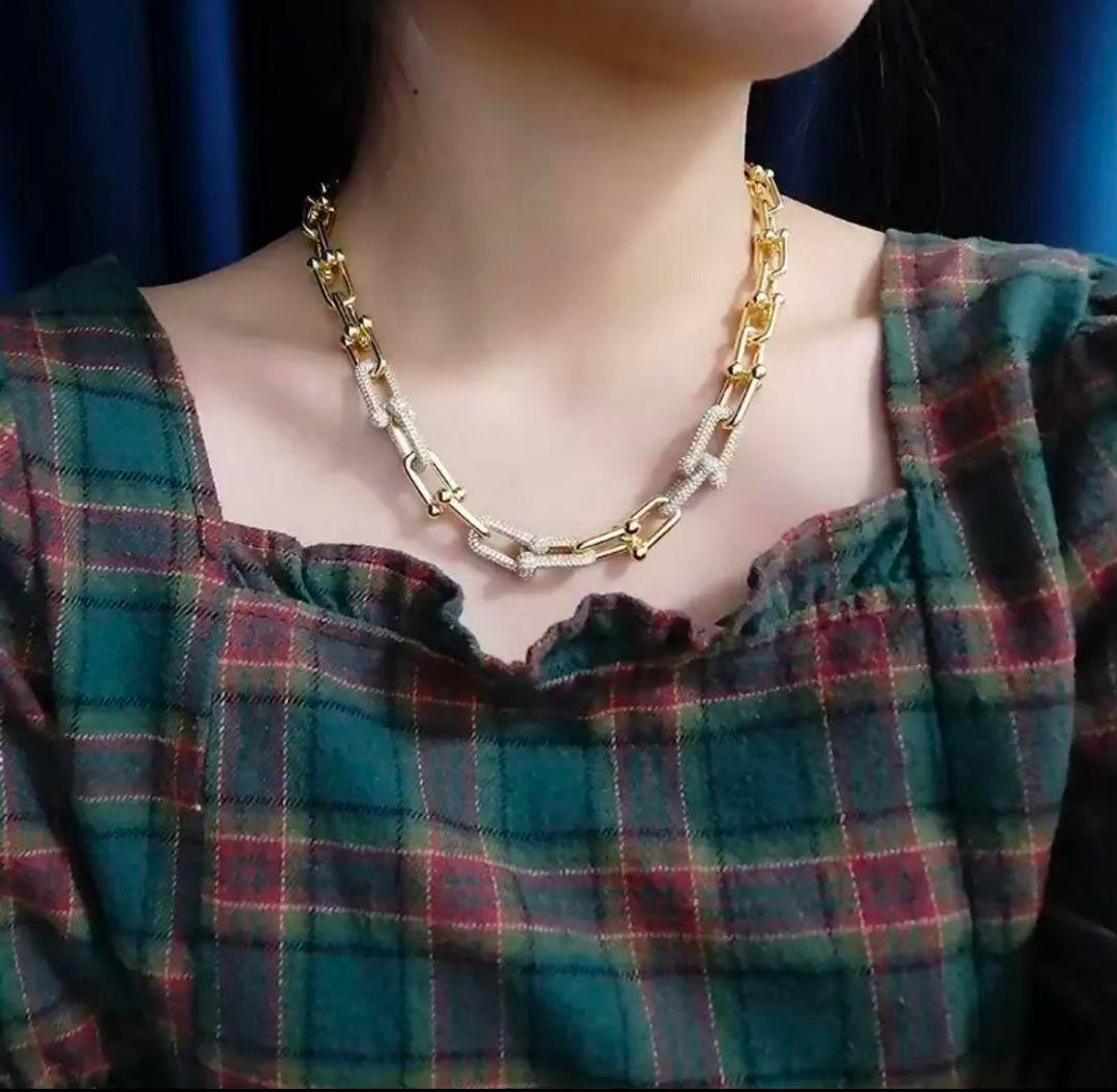 ゴールド限定割引　大人気オシャレネックレス　特価品　売り切れ御免‼️