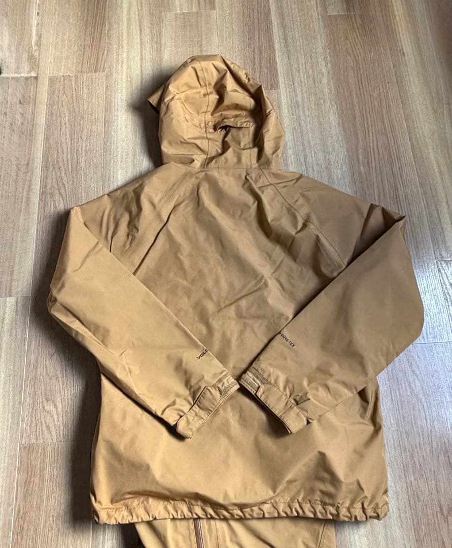 taiga0712専用 VOLCOM/ボルコムスノーボードウェア上下セット