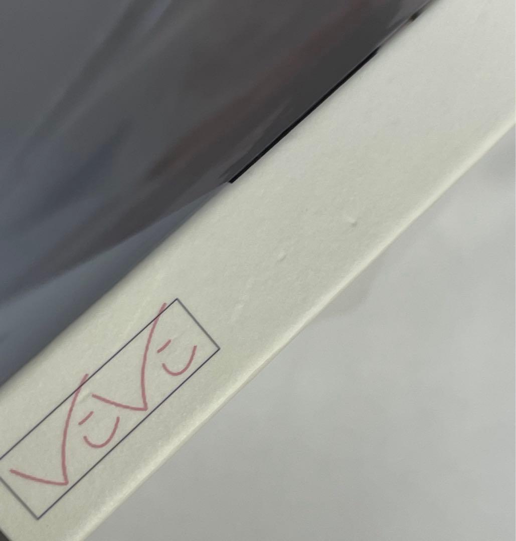 LOONA vivi ソロアルバム
