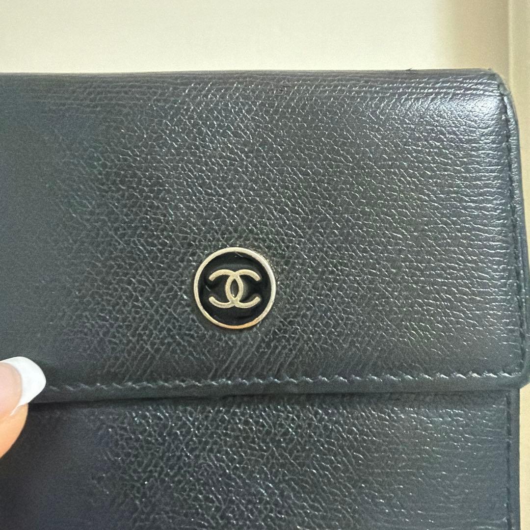CHANEL 三つ折り財布 ブラック
