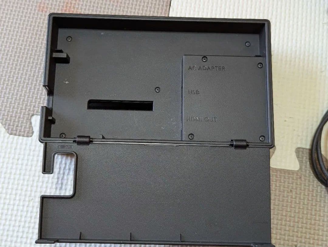 任天堂　Switch 本体　バッテリー増強版　グレー
