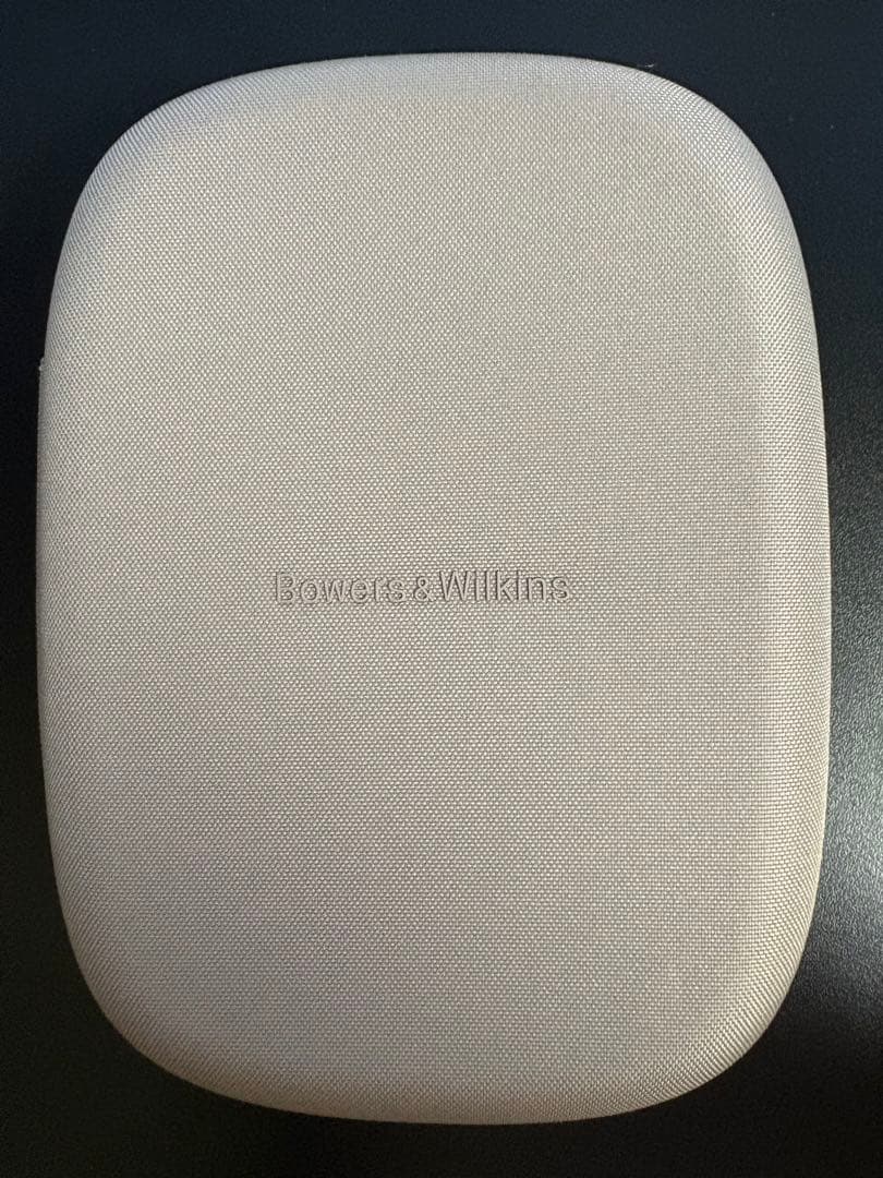 Bowers & Wilkins Px8 S2 ウォーム・ストーン