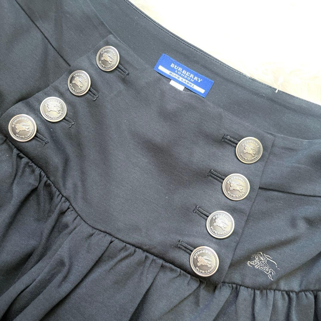 美品✨バーバリー ミニスカート風 キュロット フレア 黒 ホースロゴ ボタン
