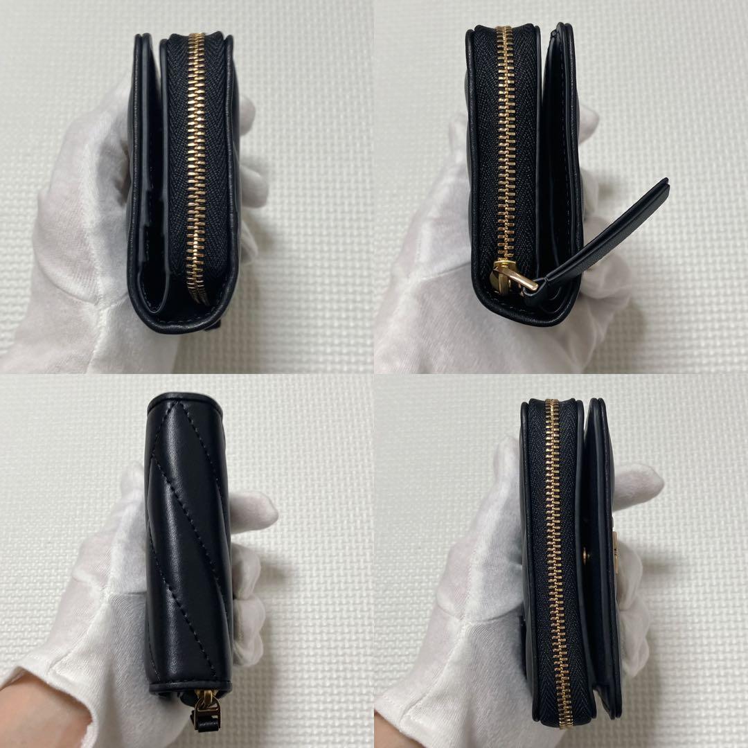 未使用　TORY BURCH レザー二つ折り財布　キルティング　ブラック　箱付き