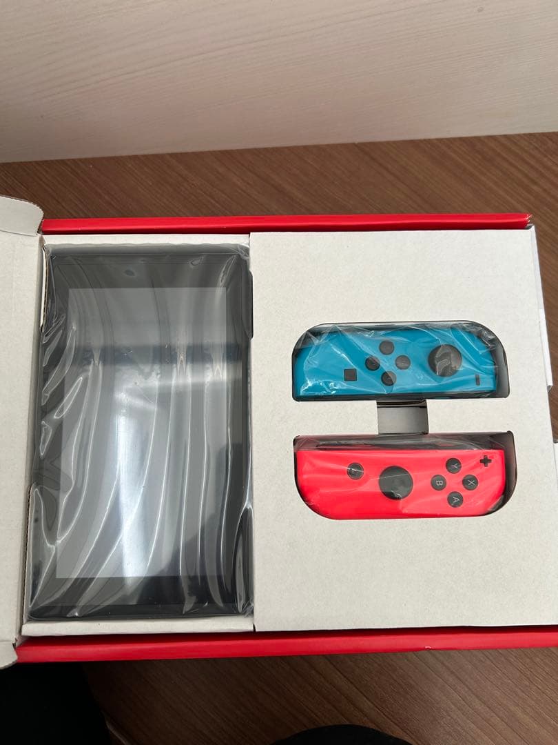 Nintendo Switch 本体 青/赤 ジョイコン付き　バッテリー強化版