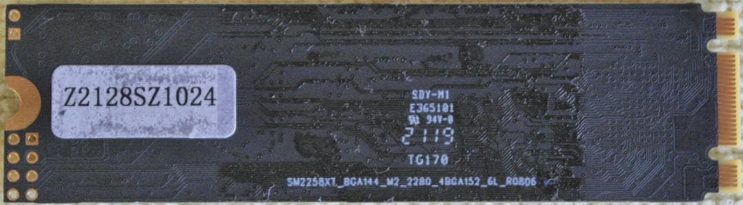 HIKVISION 1TB M.2 SATA SSD 健康状態98% 動作確認済
