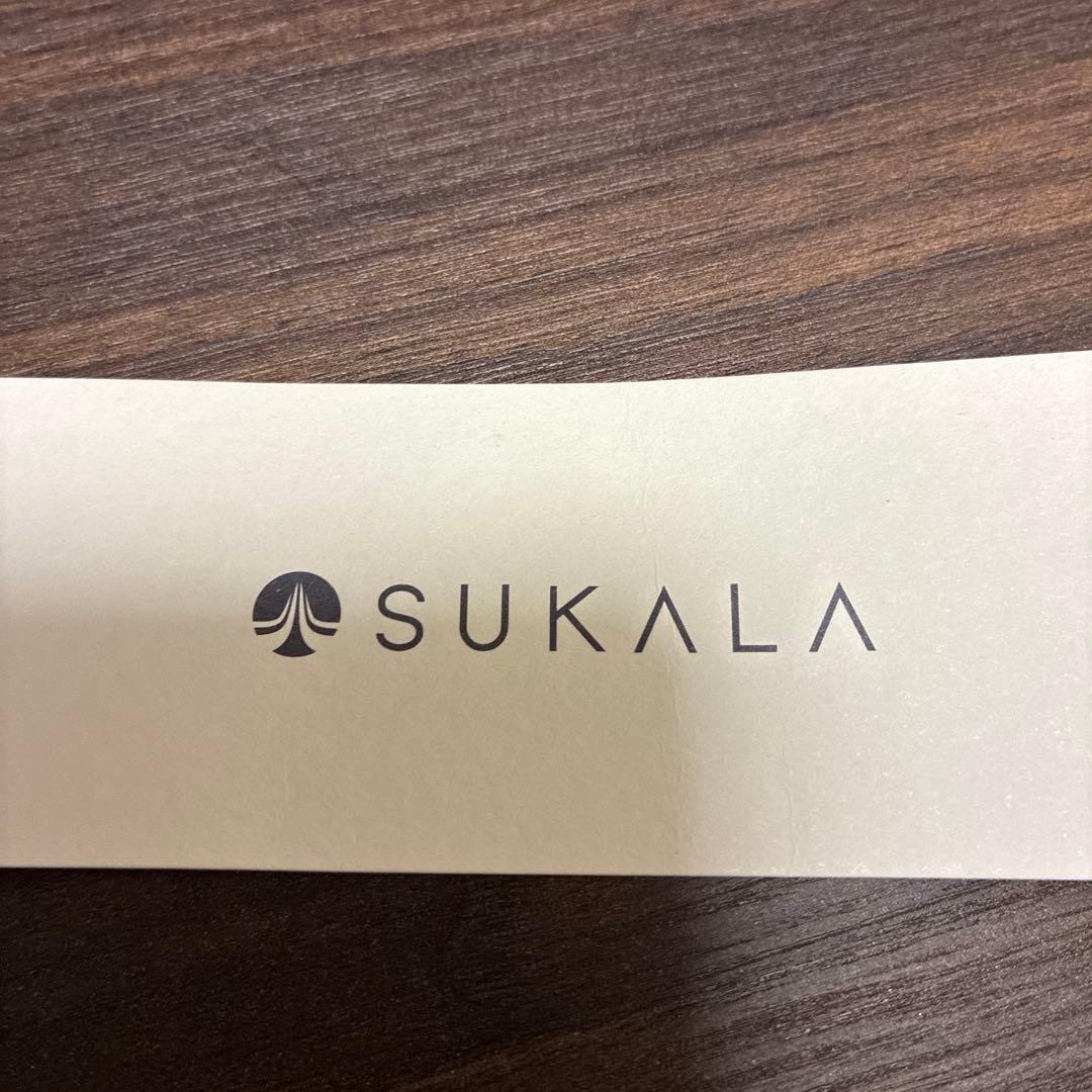 お値下げしました。大人気⭐️新品未使用SUKALA ⭐️花柄タンクトップSサイズ
