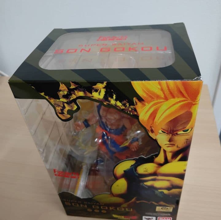 【新品】【レア希少】Figuarts ZERO 超サイヤ人 孫悟空 2013年