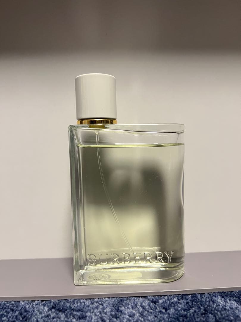 BURBERRY HER バーバリー ハー オードトワレ　100ml