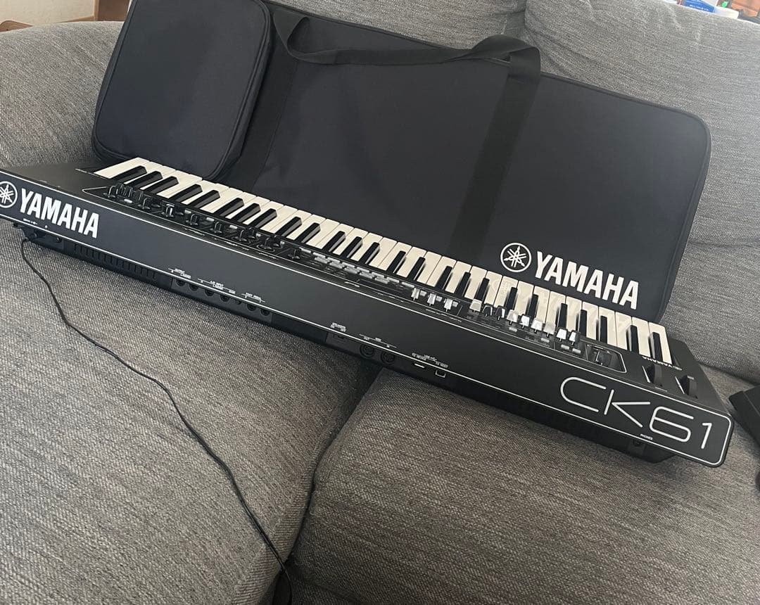 Yamaha CK61 シンセサイザー