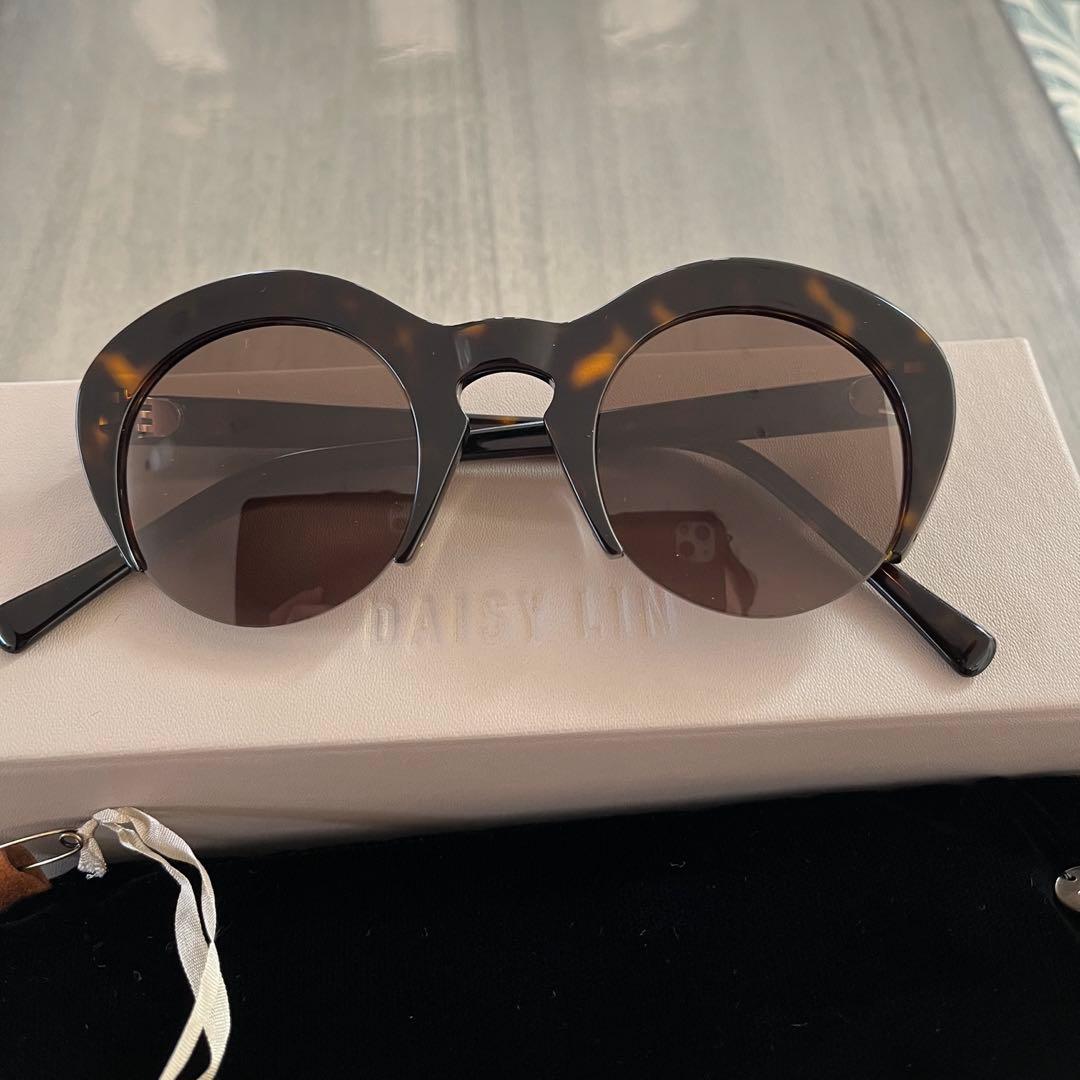 Ｄａｉｓｙ　Ｌｉｎデイジーリンサングラス　Ｍａｒｇａｎブラウン系　美品　【中古】