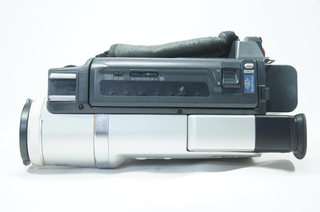 【動作品】 Sony Hi8 ビデオカメラ DCR-TRV225 バッグ付