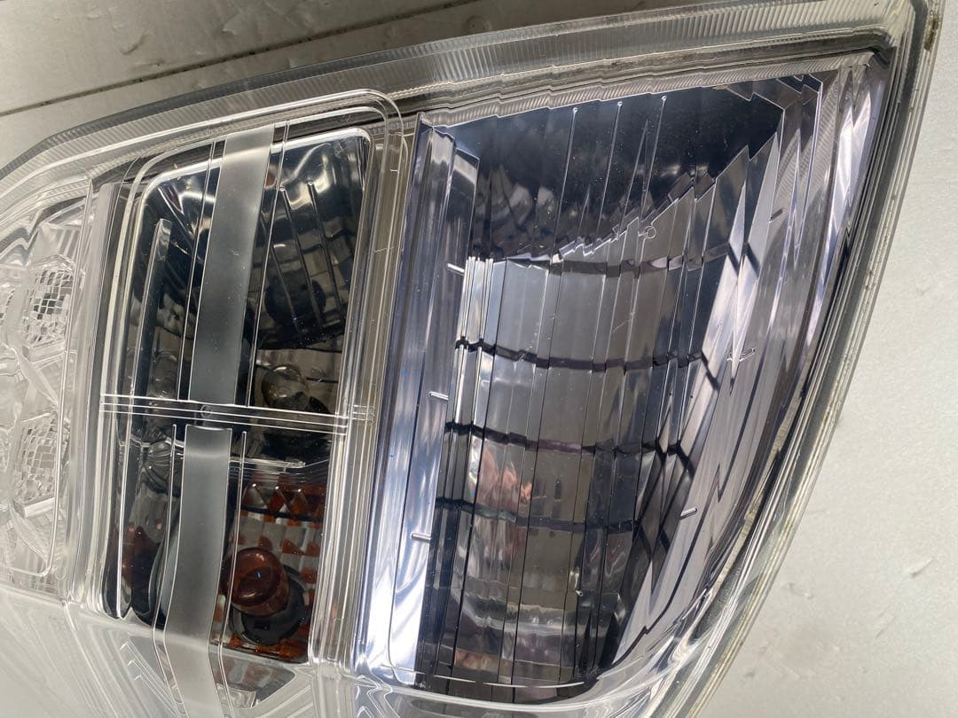 ホンダ フィット ハイブリッド GP1 純正 テールランプ 左右セット LED