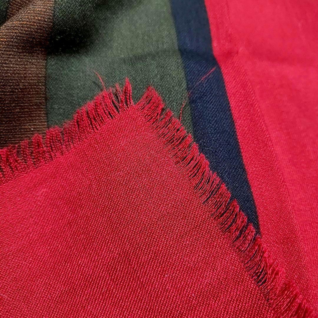 BURBERRYS 美品ウール大判ストール 赤色 ロゴ刺繍 フリンジ付き