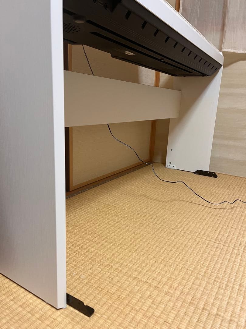 Yamaha P-105 ホワイト 電子ピアノ　スタンド付き