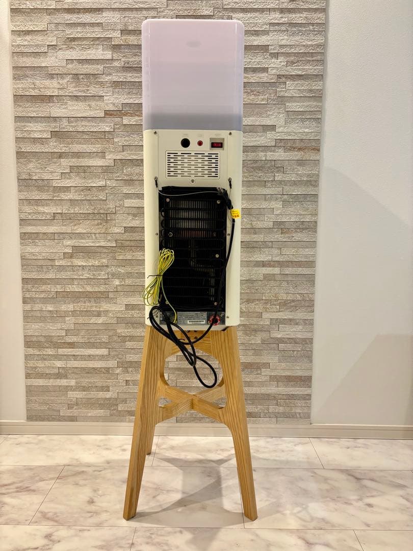 再値下げアマダナ　ウォーターサーバー　amadana HC12D1-WD-RF
