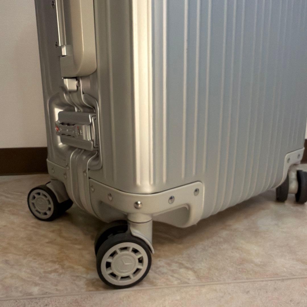 メルセデス・ベンツ成約記念 アルミスーツケース 32L 非売品 機内持込可