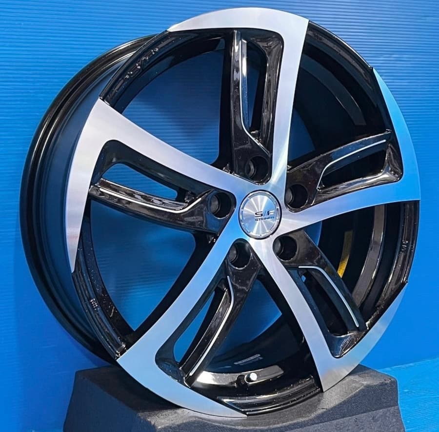 新品AMEシュタイナーSF-C★19インチ4本VOXYステップWヴェゼル他SUV