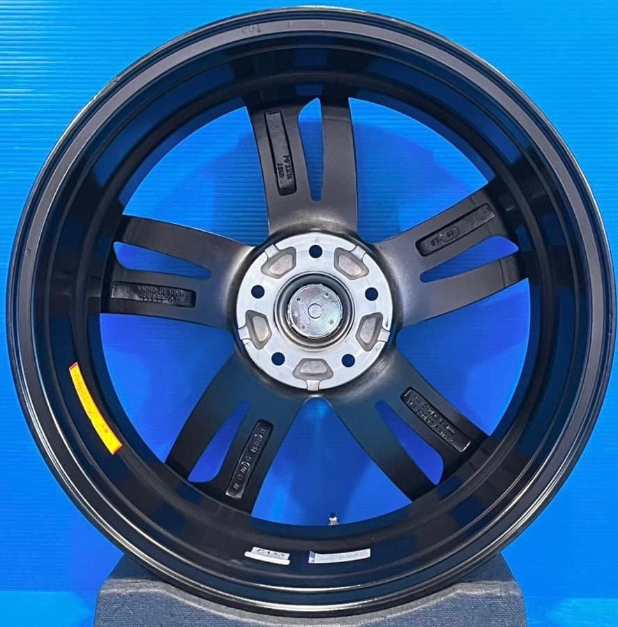 新品AMEシュタイナーSF-C★19インチ4本VOXYステップWヴェゼル他SUV