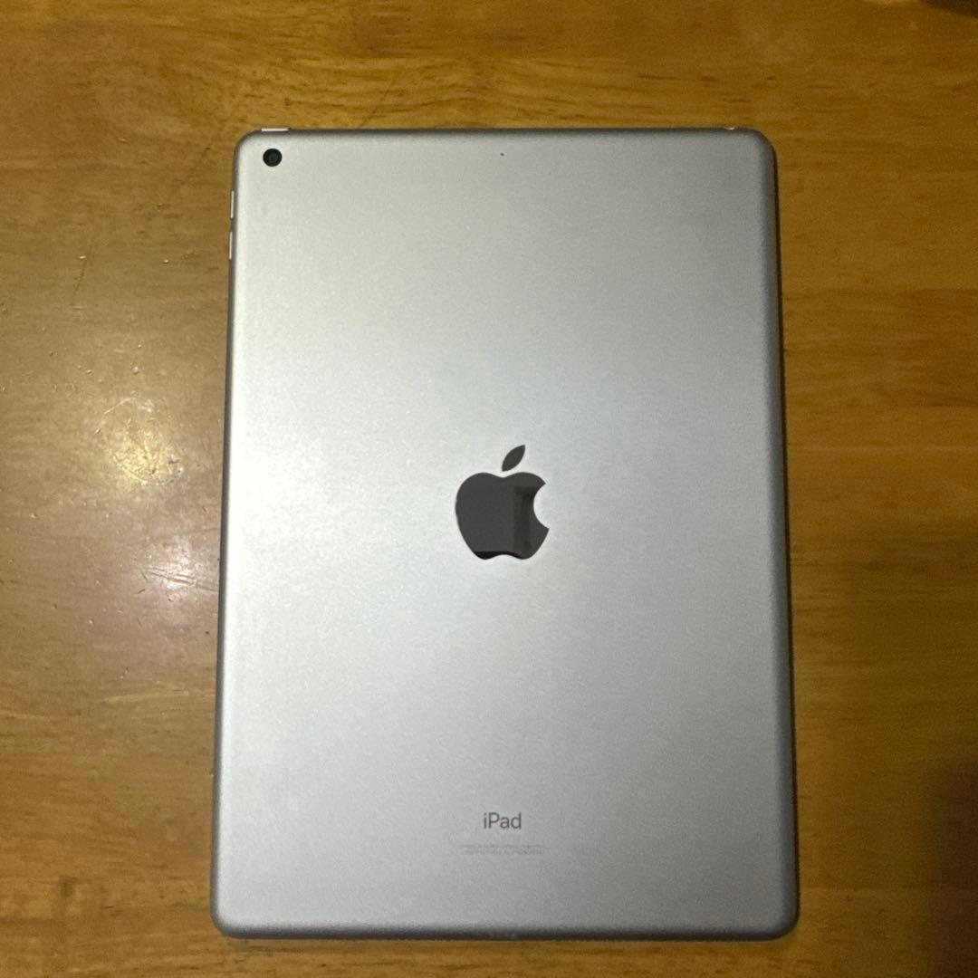 【匿名配送】【極美品】iPad 第9世代 WiFiモデル 64GB 箱◎