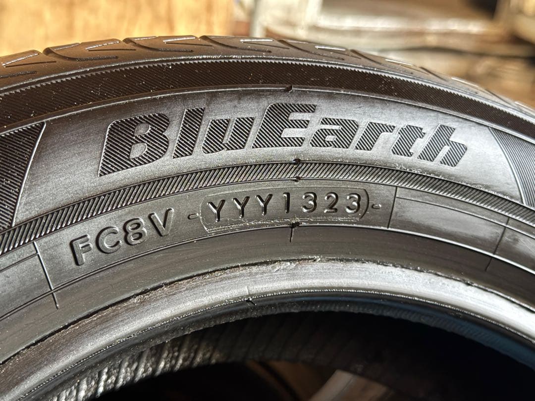 タイヤ・ホイール (587)155/65R14 YOKOHAMA BLUEARTH