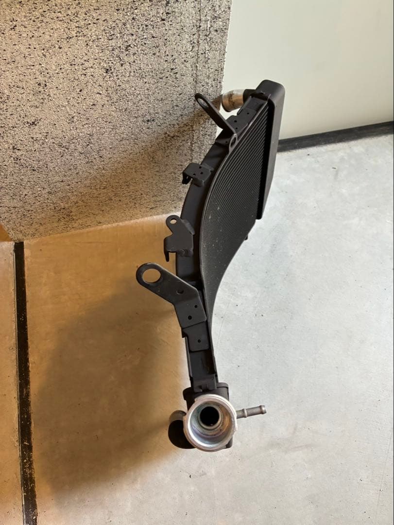 YZF-R6 BN6 純正ラジエーター　HDP塗装施工済み