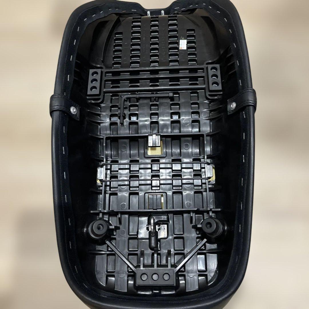 今週末だけ値下げします。ダックス125 TWR バイクシート 黒