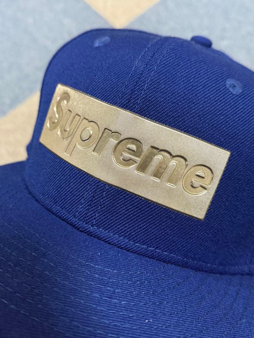 SPORZA supreme NEW ERA メタルプレート　7 5/8