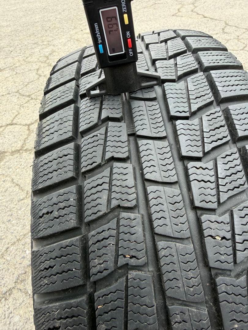 赤福 ① 2本　215/65R16 ノーストレック N3i