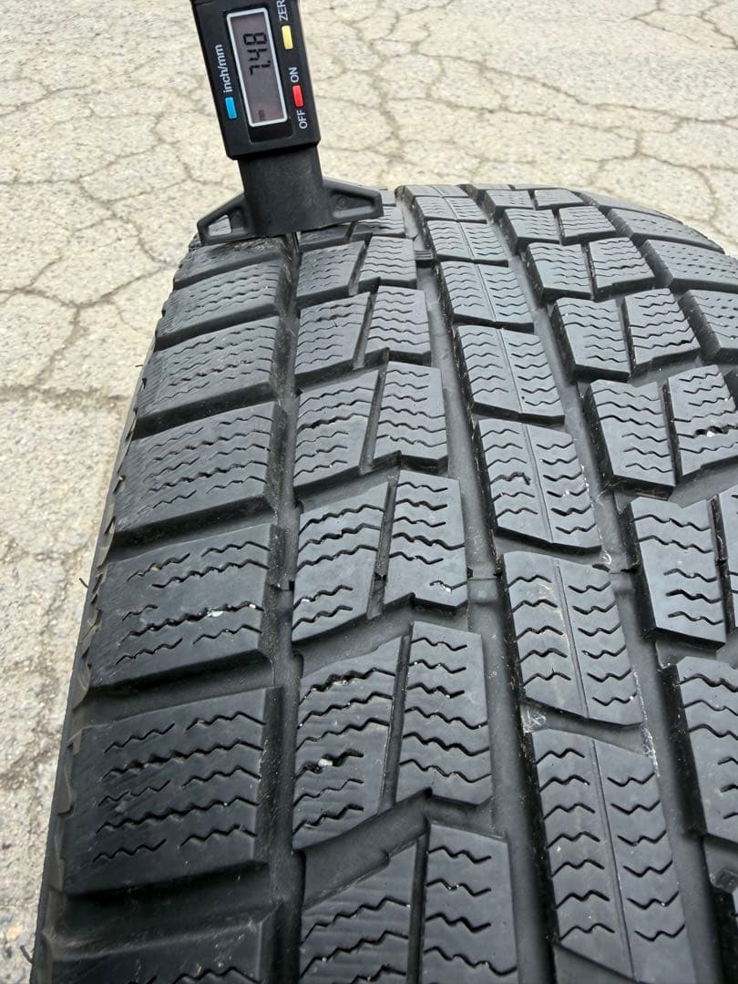 赤福 ① 2本　215/65R16 ノーストレック N3i