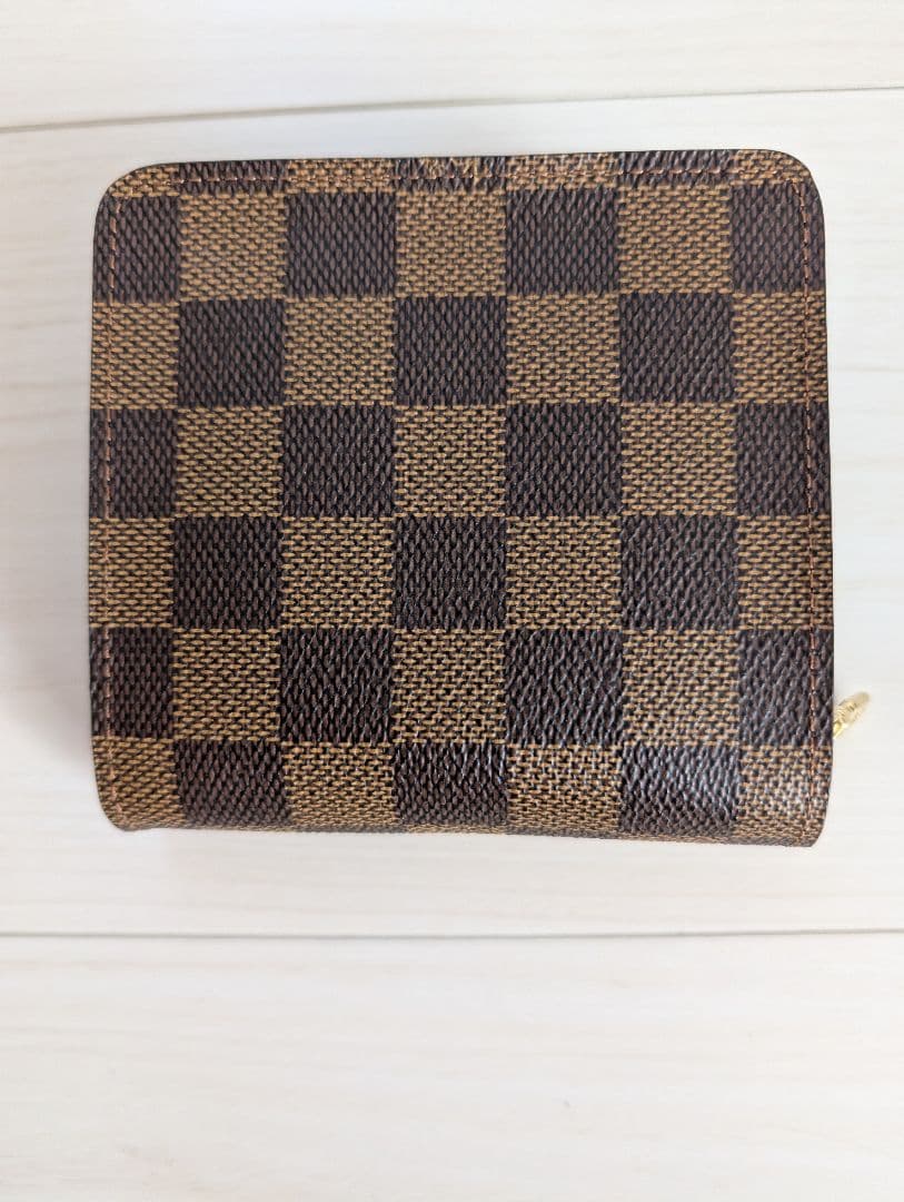 Louis Vuitton ダミエ・エベヌ 二つ折り財布