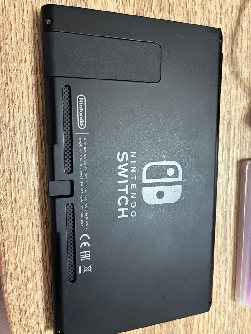 Nintendo Switch 本体 + コントローラー + マリオカート8