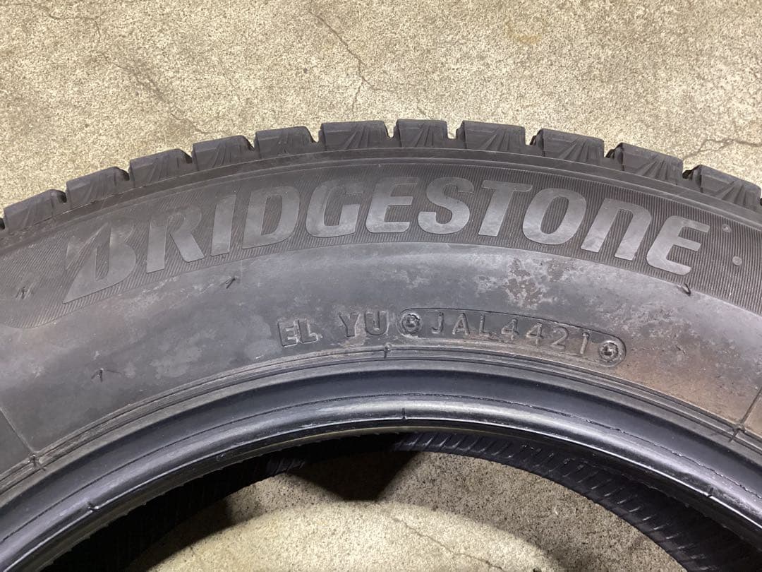 激安 175/65R15 ブリヂストン VRX3 スタッドレス 4本 送料込み