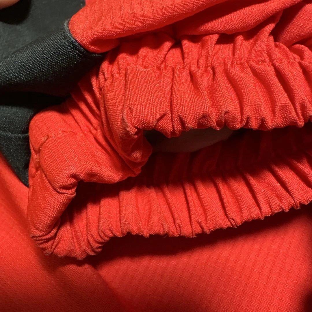DESCENTE デサントスキーウェア上下セット調整可能ジュニア　子ども150