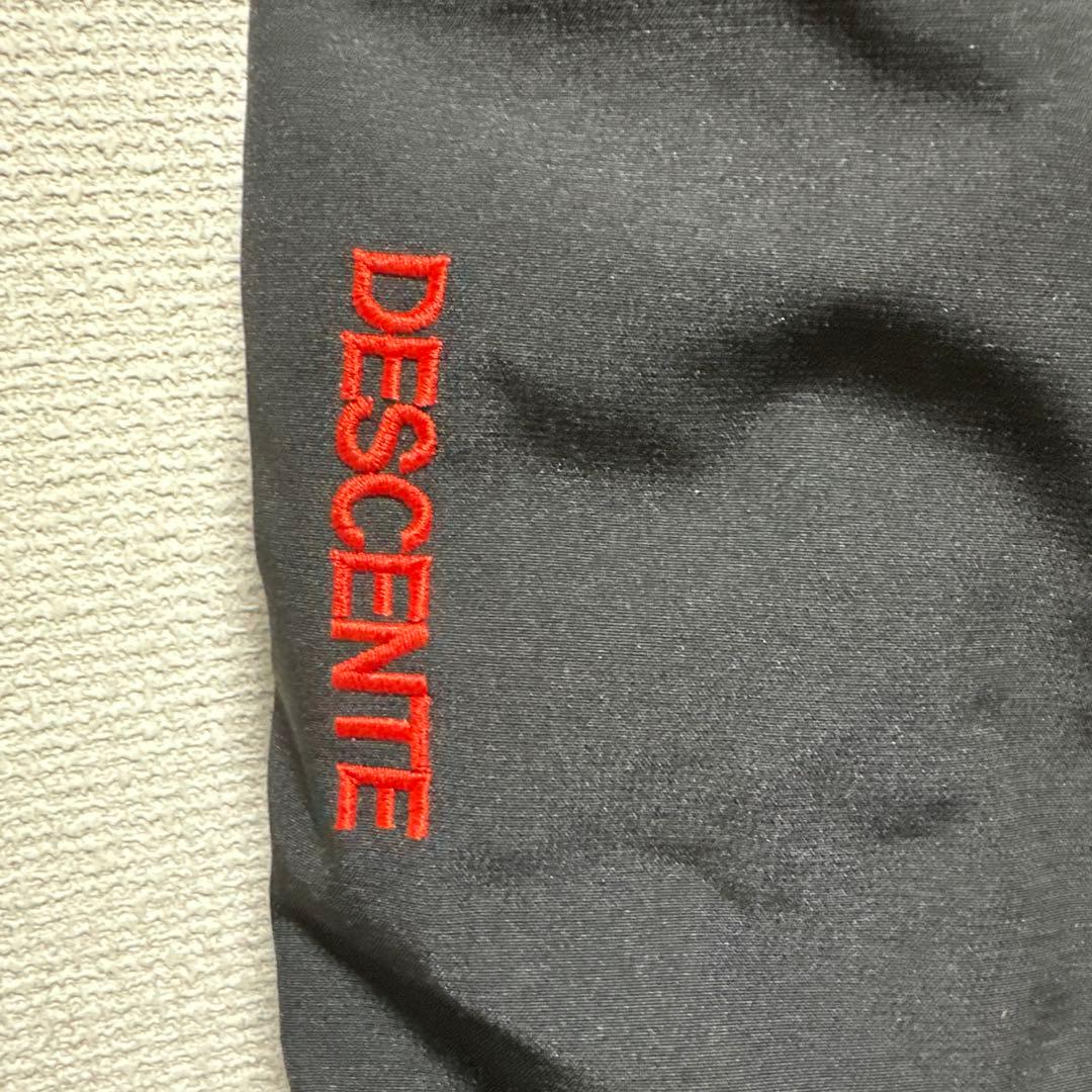 DESCENTE デサントスキーウェア上下セット調整可能ジュニア　子ども150