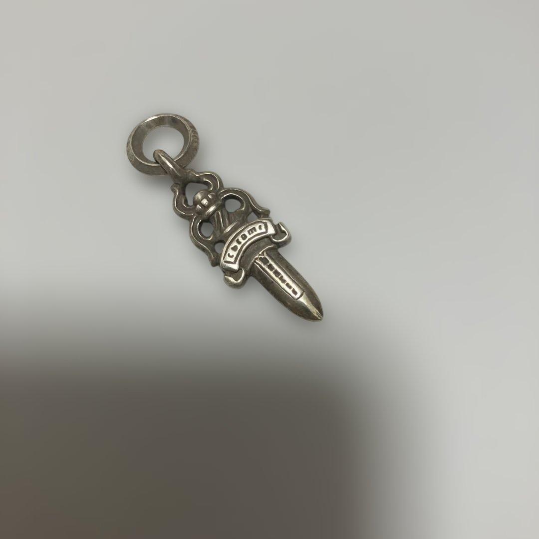 CHROME HEARTS ダガー　チャーム　クロムハーツ　ペンダントトップ