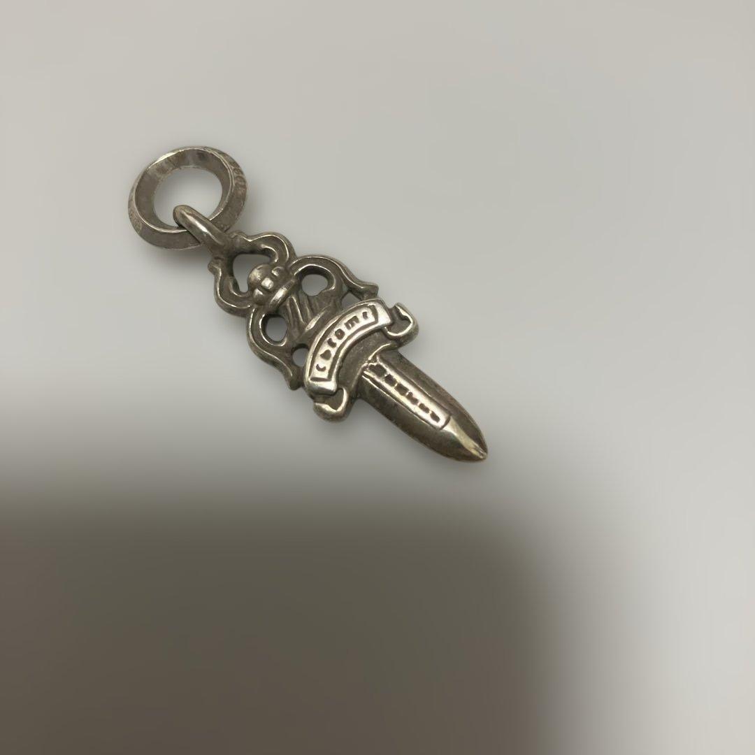 CHROME HEARTS ダガー　チャーム　クロムハーツ　ペンダントトップ