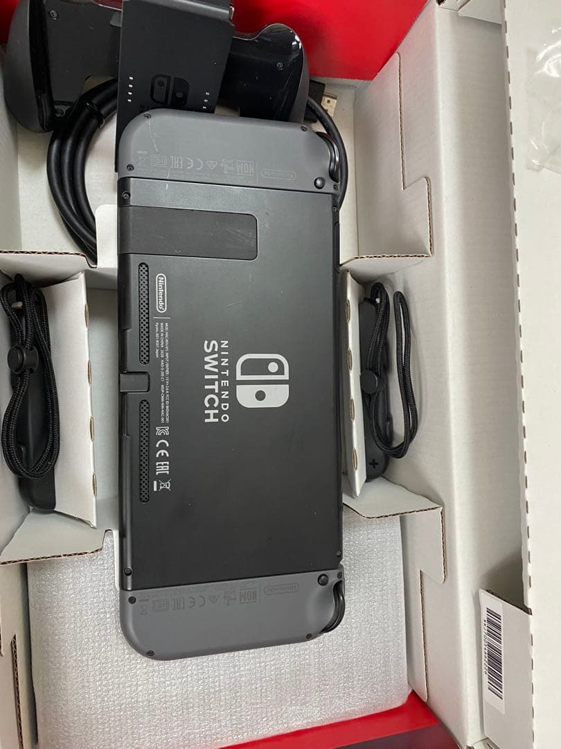 良品　Nintendo Switch ニンテンドースイッチ本体　グレー