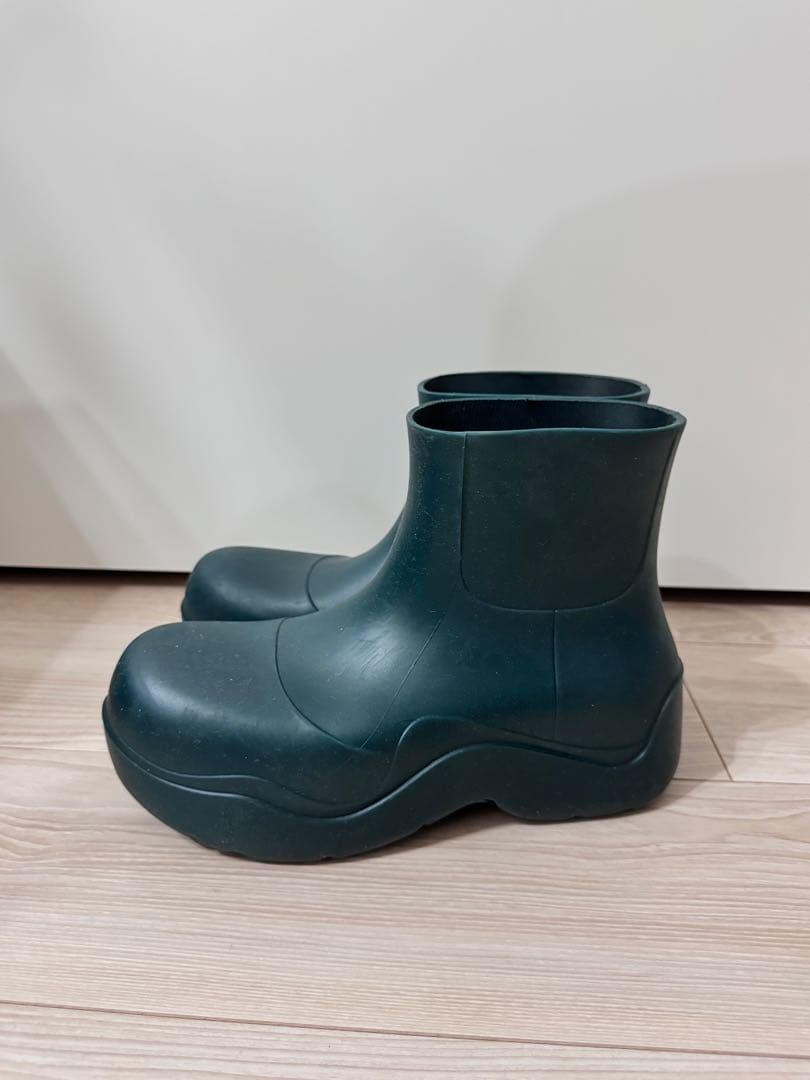 BOTTEGA VENETA ボッテガヴェネタ ブーツ レインブーツ 長靴