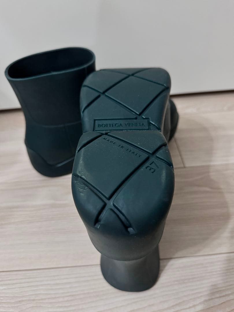 BOTTEGA VENETA ボッテガヴェネタ ブーツ レインブーツ 長靴