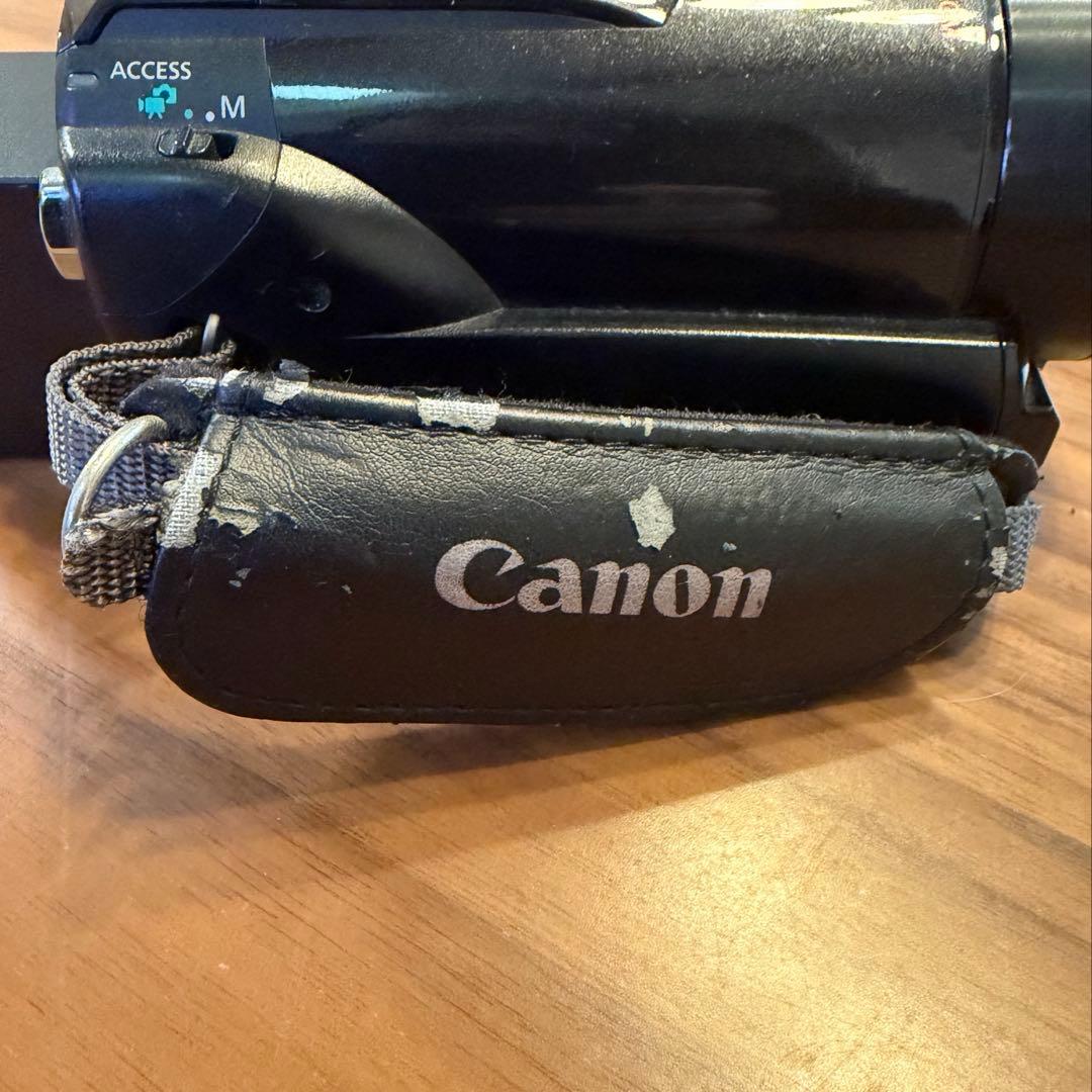 canon デジタルビデオカメラ☆iVIS HFM32☆動作保証なし