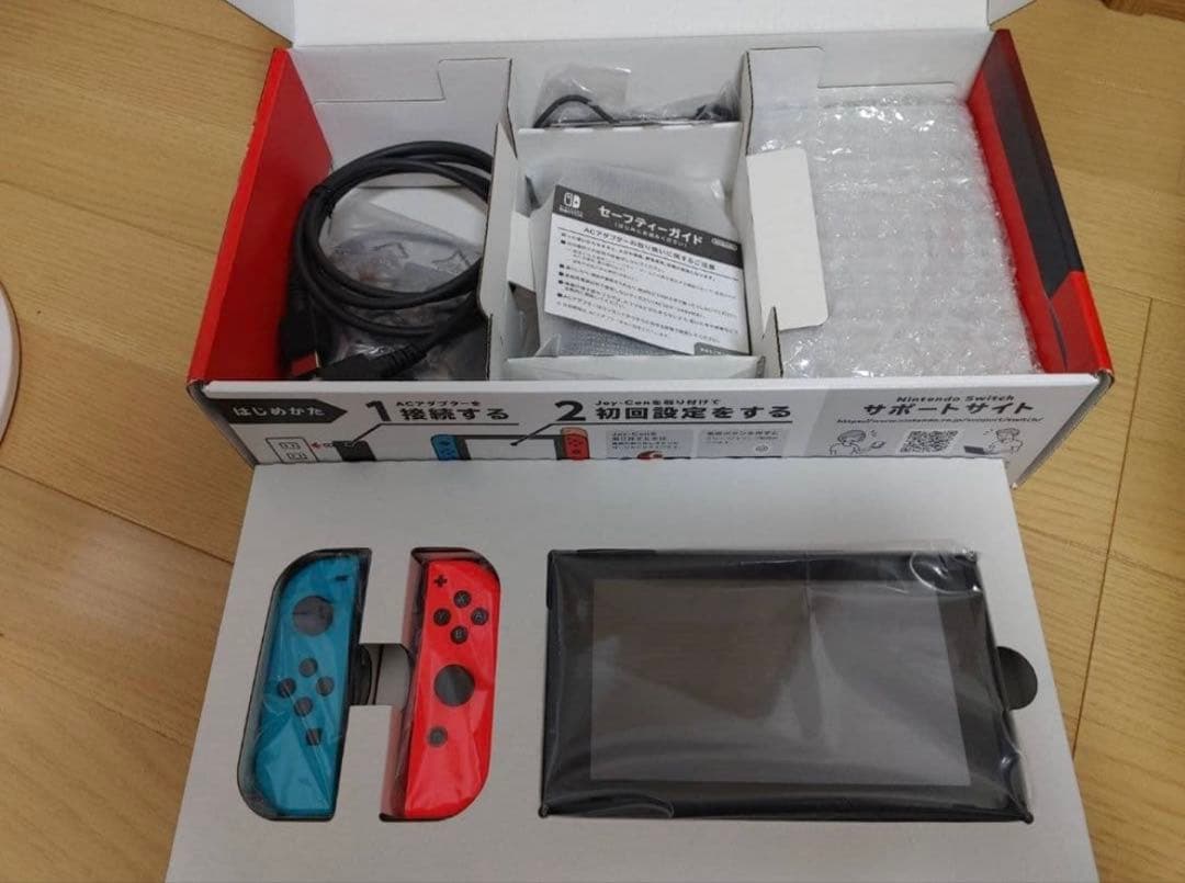 Nintendo Switch 本体 箱・付属品完備【美品】