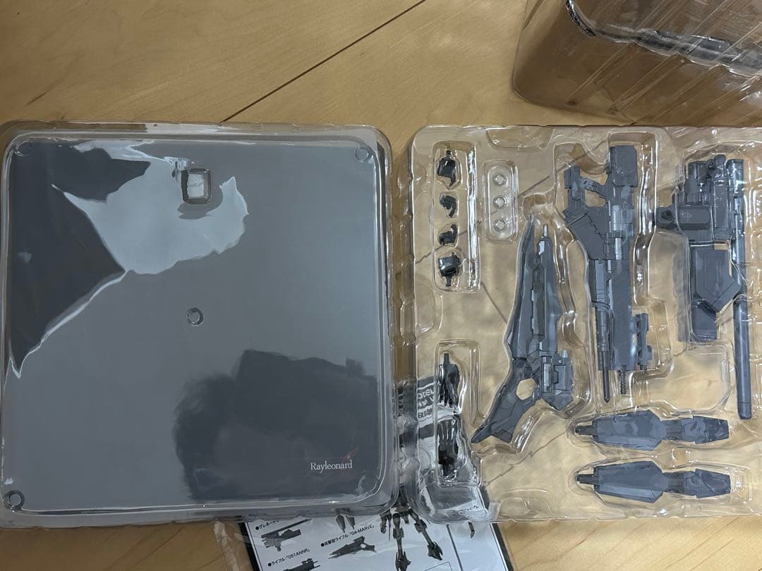 DECOCTIONモデル レイレナード03-アーリヤ ミラーフィニッシュVer.