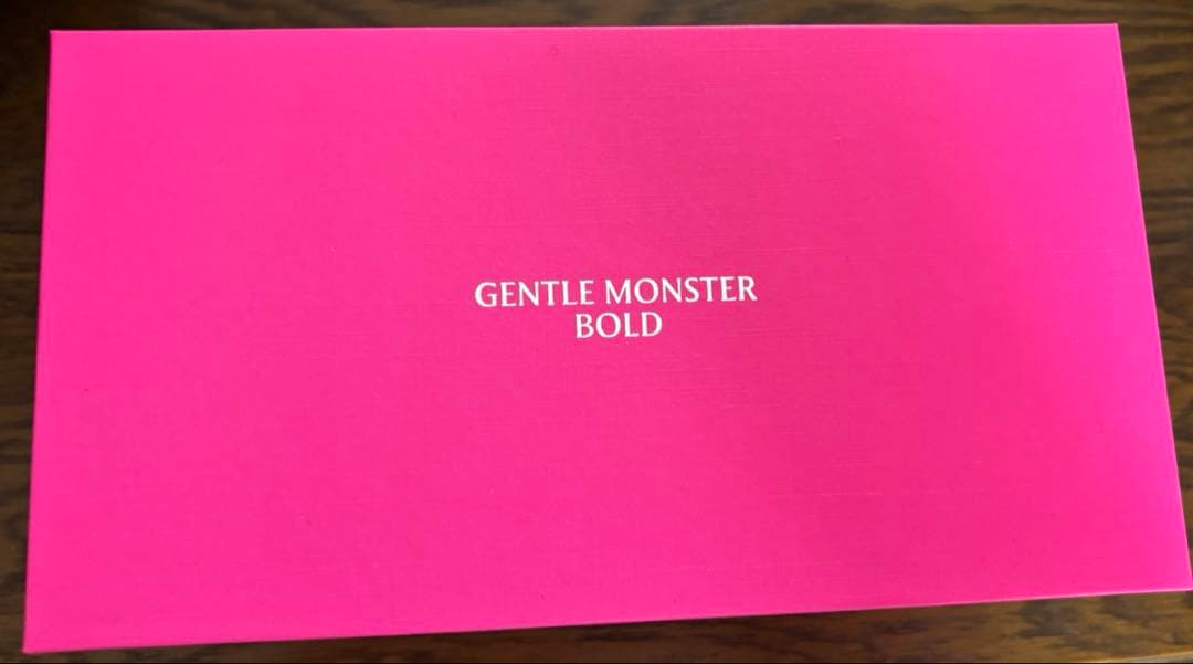 小物 GENTLE MONSTER Ep2