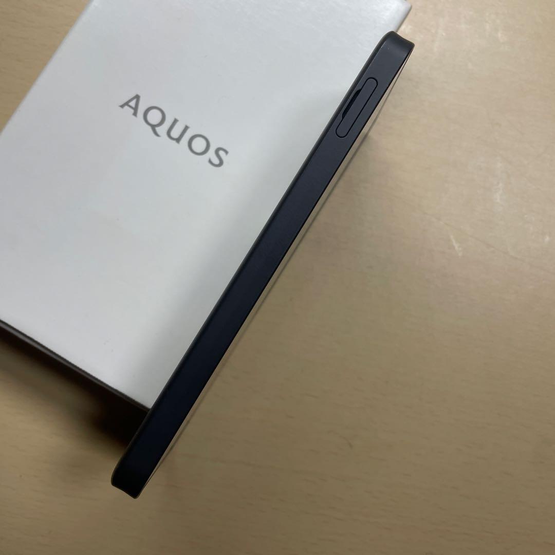 AQUOS wish A104SH 64GB SIMフリー　割れなし