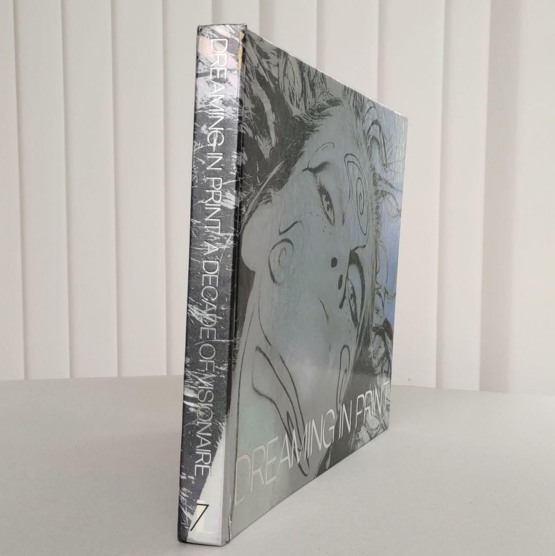 アート・デザイン・音楽 DREAMING IN PRINT A DECADE OF VISIONIRE