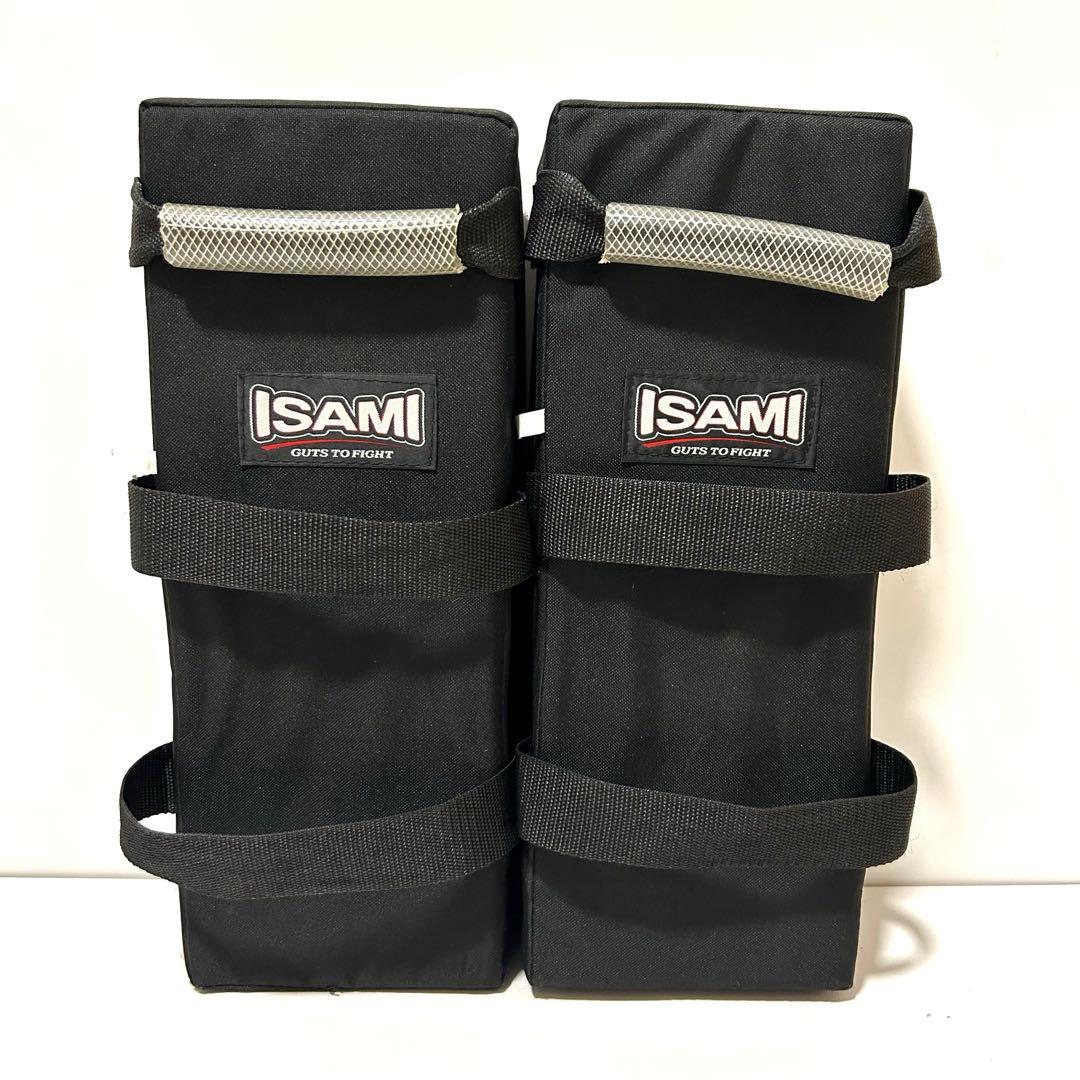 【極美品】ISAMI イサミ キックミット 2個セット 使用頻度少